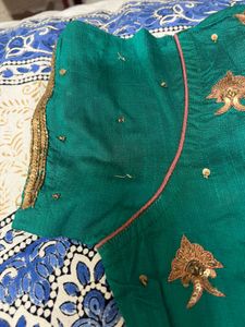 Silk churidar set for Sale