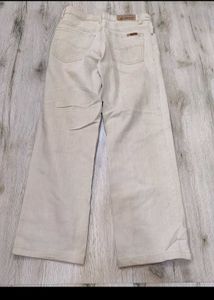 Sc2639 Currency Jeans Waist 30
