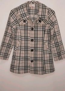 Plaid Blazer - Chic &amp; Stylish
