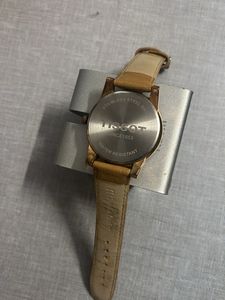 BRAND NEW WRIST WATCH.