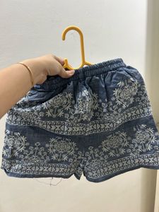 Combo-Tshirt,shorts