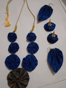 Fabric Necklace Set