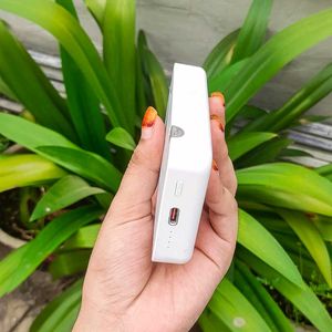 Gizmore 10000mAh MagSafe Power Bank | 20W Fast