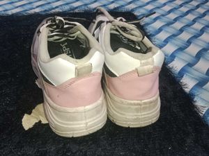 Sneaker For Women