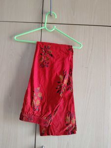 Red Floral Print KURTA AND PAJAMA SET