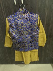 Kids&#39; Ethnic Outfit