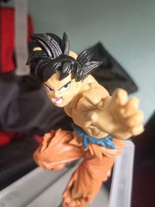 Goku Dragon Ball Levitating 20 Cm