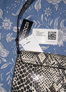 H&amp;M pattern black n beige shoulder bag