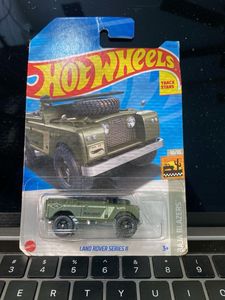 Hot Wheels Land Rover Series II 2023