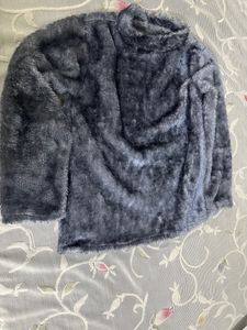 Fur Sweat top Grey Shing Colour