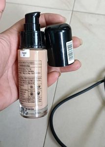 NYKAA All Day Matte Foundation