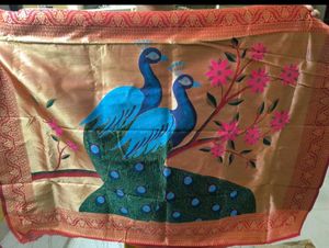 Women's Silk Blend Woven Saree With Blouse Piece