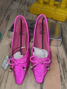 Pink redium short heel