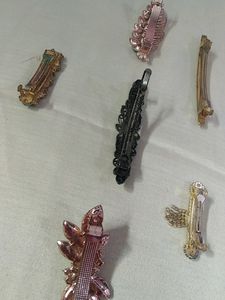 ₹50/- Beautiful Hair Accessories(Combo)