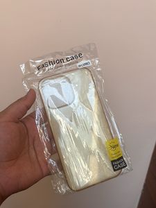 iPhone 13 Pro Transparent Cover
