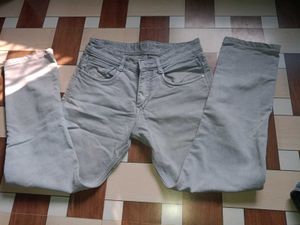 Neutral Jeans Donation for men