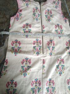 Vintage FloralSleeveless Dress(Sleeves Also Availb