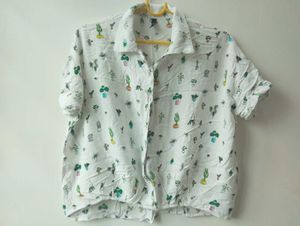 Cute Printed White Shirt 💚