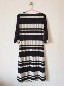 Striped Black &amp; White High-Low Kurti