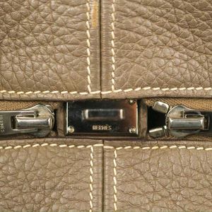 Hermes Victoria II etoupe Clemence
