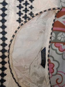 Beautifully Embroidered Kurti