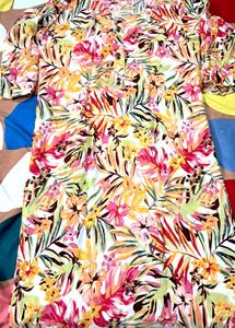 Flower Kurti. Multicolor  Cotton.