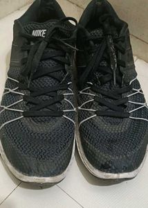 Nike Air zoom shoes orignal (used need a wash)