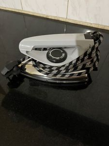 Bajaj Dry Iron