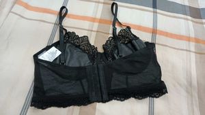 Non Padded Bra..size M...
