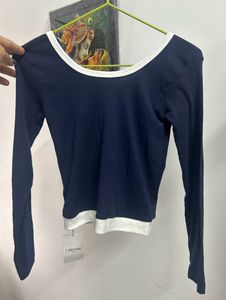 Urbanic Full Sleeved Crop Top