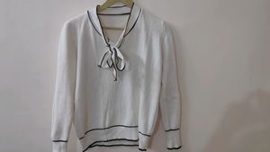 Creme  knot Sweater
