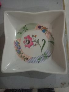 Plates (5) + Belan
