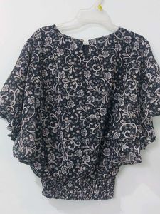 Trendy Top