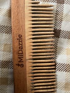 MiDazzle Wooden Comb