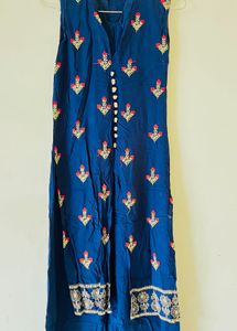Elegant Embroidered Kurta