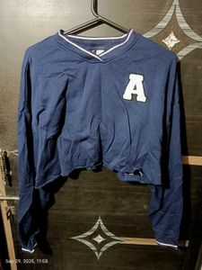 Navy Blue Varsity &#39;A&#39; Cropped Sweatshirt