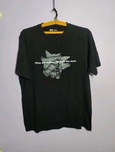 UNIQLO x POKEMON GENGAR Nintendo Tee Shirt