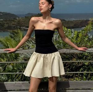 Chic Black &amp; Cream Dress