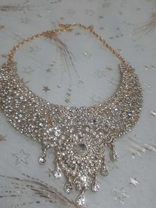 Glamorous Rhinestone Collar Necklace