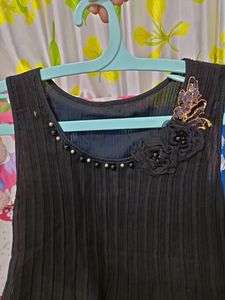 Ditsy Black 🖤 Top Amazing 😍