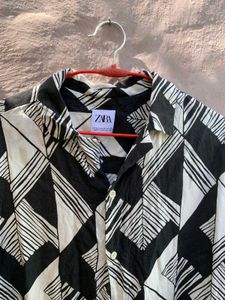 Zara Geometric orignal Print Shirt