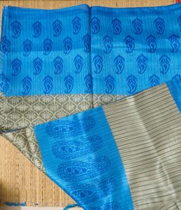 Elegant Blue Paisley Saree