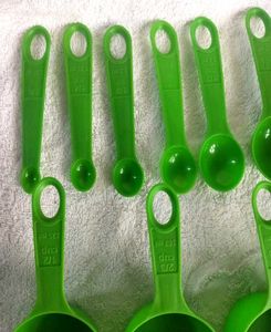 Green Measuring Spoons Set