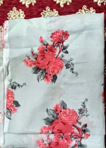 Floral print Saree 🩷