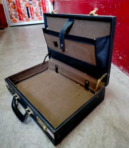 Jordan Premium Briefcase Suitcase