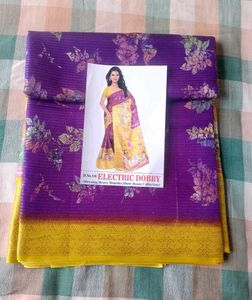 Combo Packing, Saree Colour Combination Is Beautif