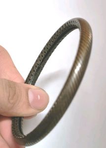 Light Weight Metallic Bangles