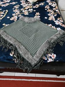 Cozy Green Poncho with Fur Trim