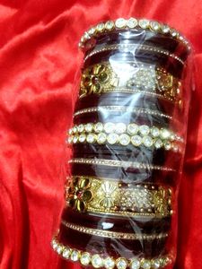 Elegant Bangle Set