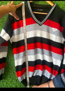 Red &amp; Black Unixes Stylish Korean Sweater